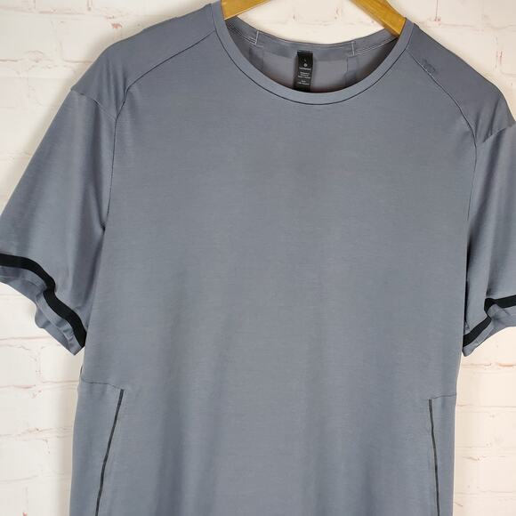 Lululemon Fast Free Bold Lines Short Sleeve Shirt Mens L Asphalt Gray Reflective - Picture 3 of 11